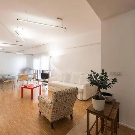 New Cosy Near To Petruzzelli Theatre *