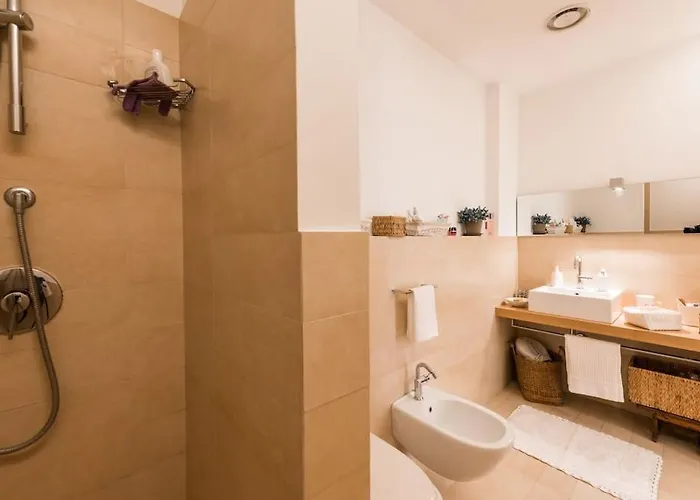 New Cosy Near To Petruzzelli Theatre Bari